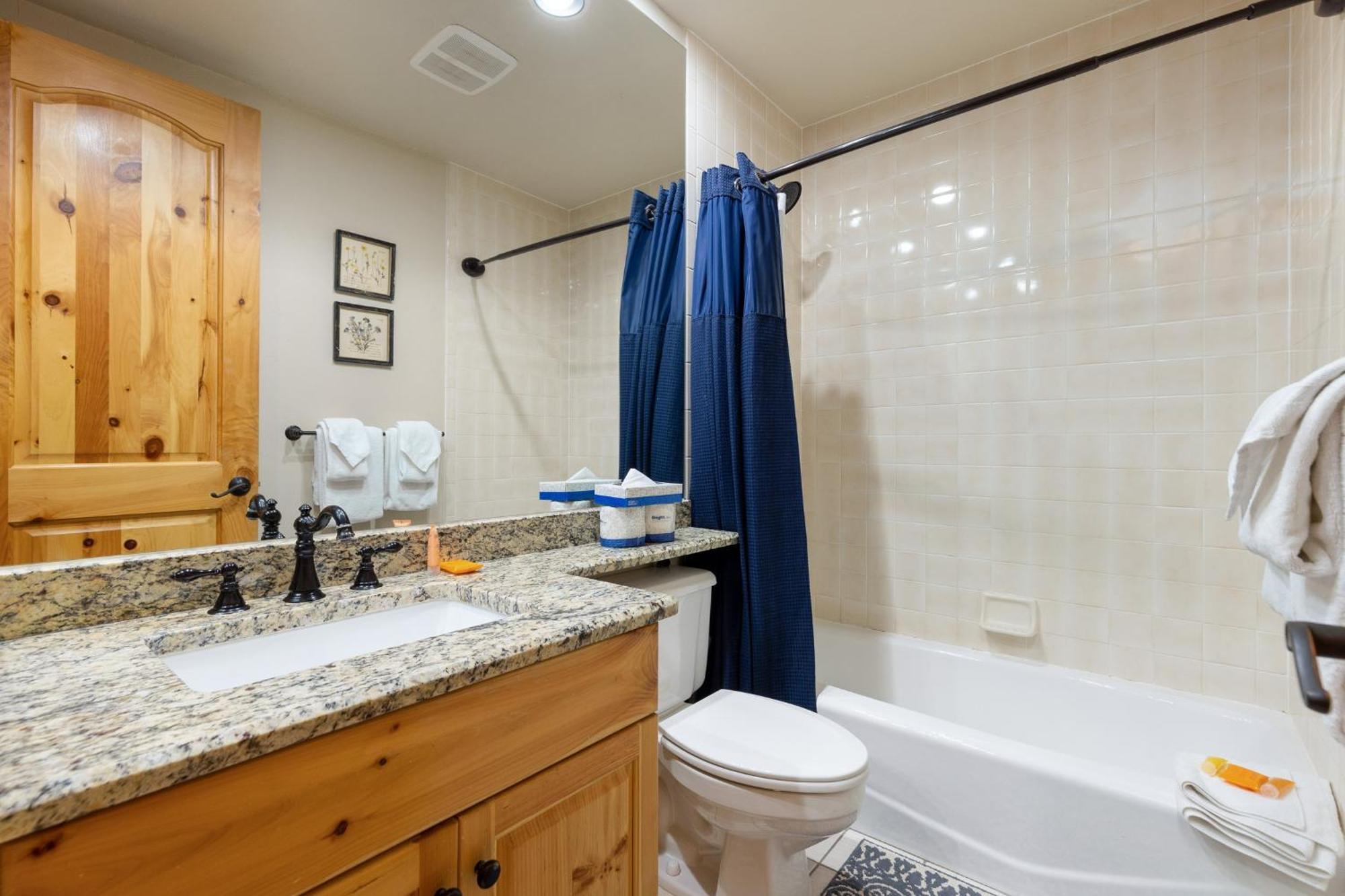 2985 Ironwood Townhomes Кистон Экстерьер фото