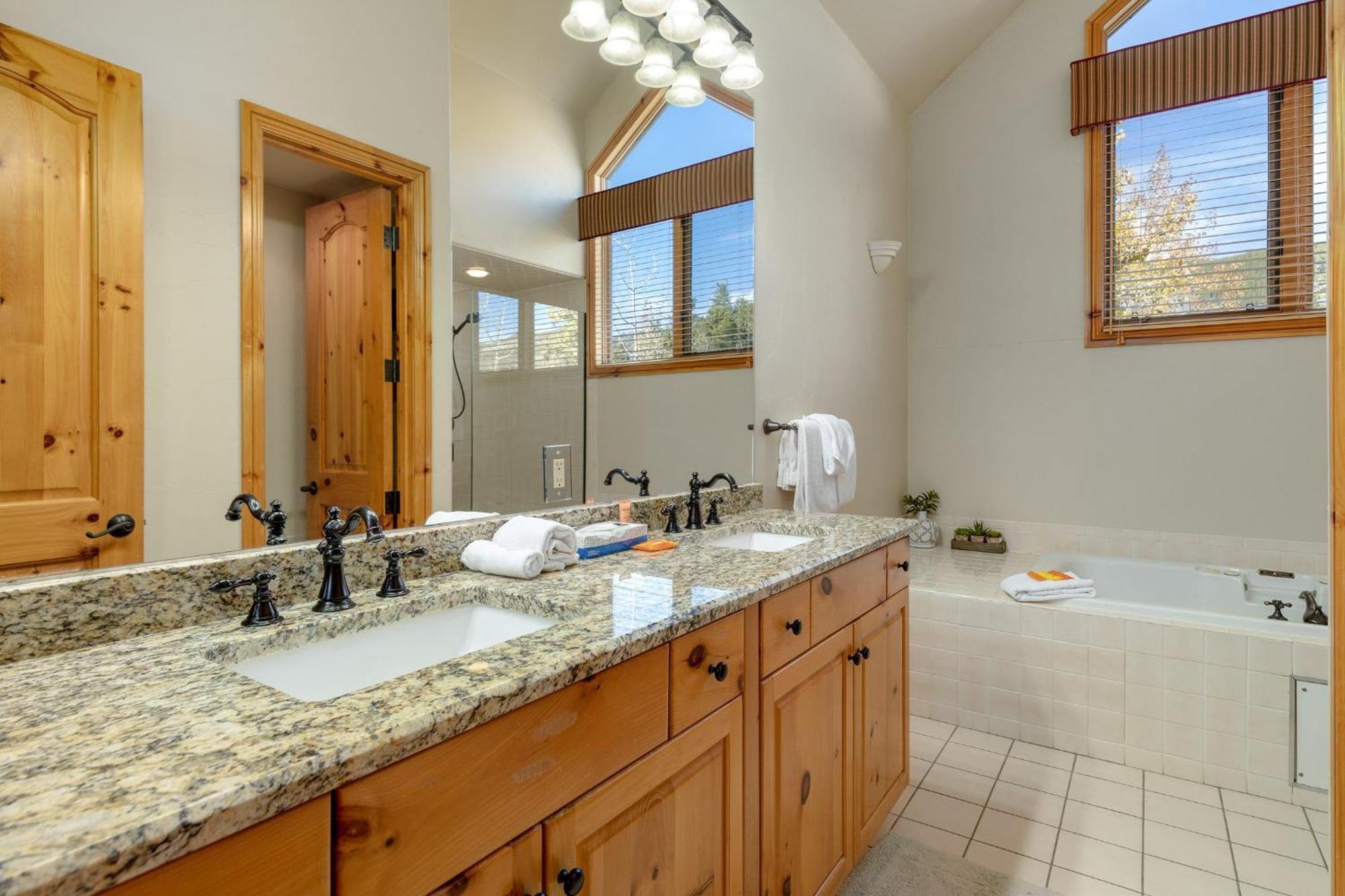 2985 Ironwood Townhomes Кистон Экстерьер фото